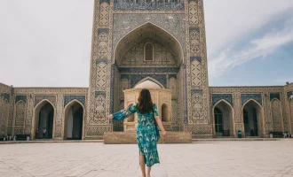 Gök Kubbenin Altında Özbekistan - İzmir Hareketli