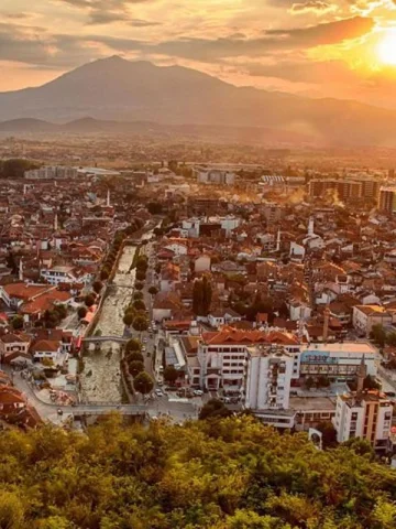 Kosova Turları